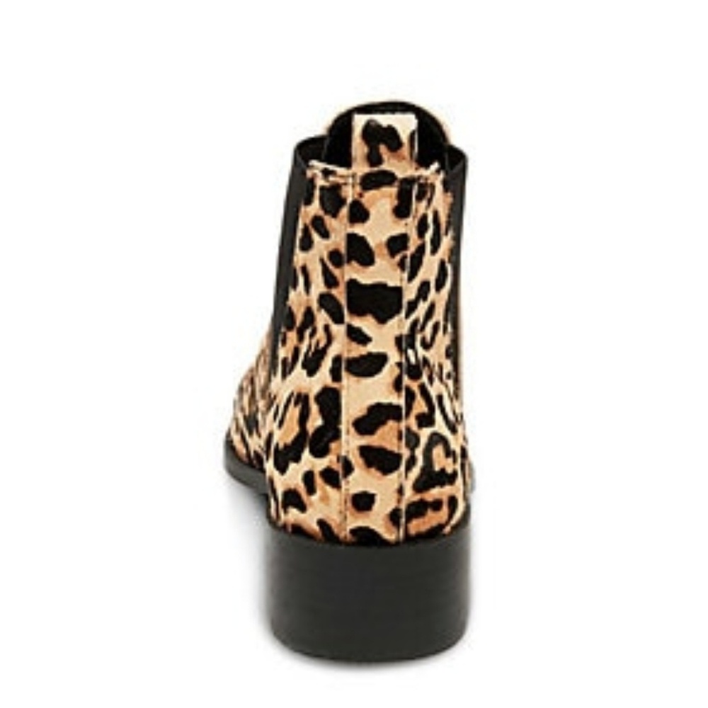 Steve Madden Jerry Gore Leopard Bootie - Picture 2 of 7